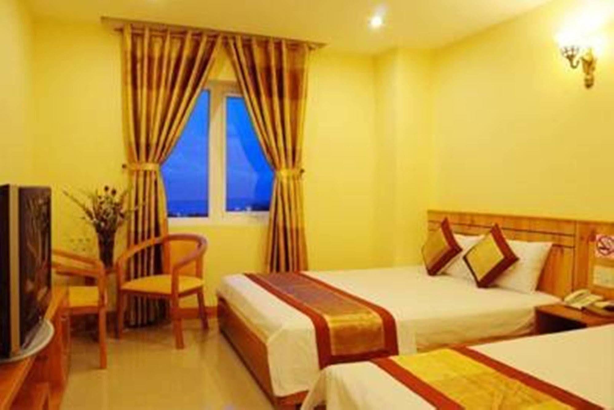 Monaco Hotel Danang Exterior photo